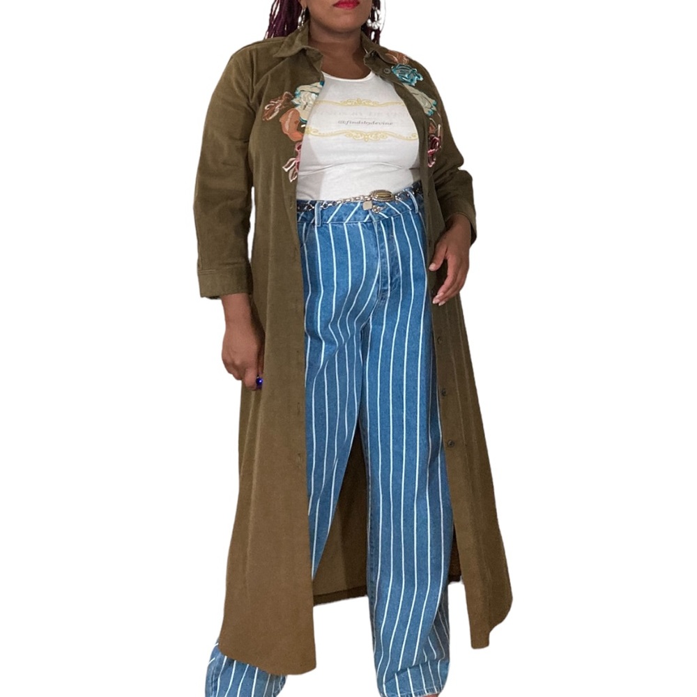 Vintage 2-Piece Corduroy Rose Embroidered Skirt Set